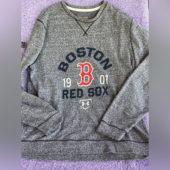 Boston Red Socks Under Armour Loose fit all weather gear-SZ XL - Picture 1 of 3